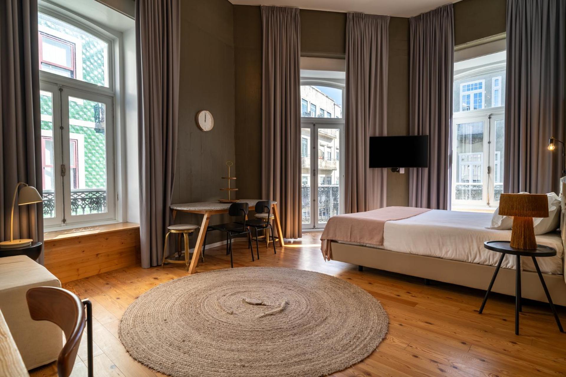 Quarto com Cama Queen-size